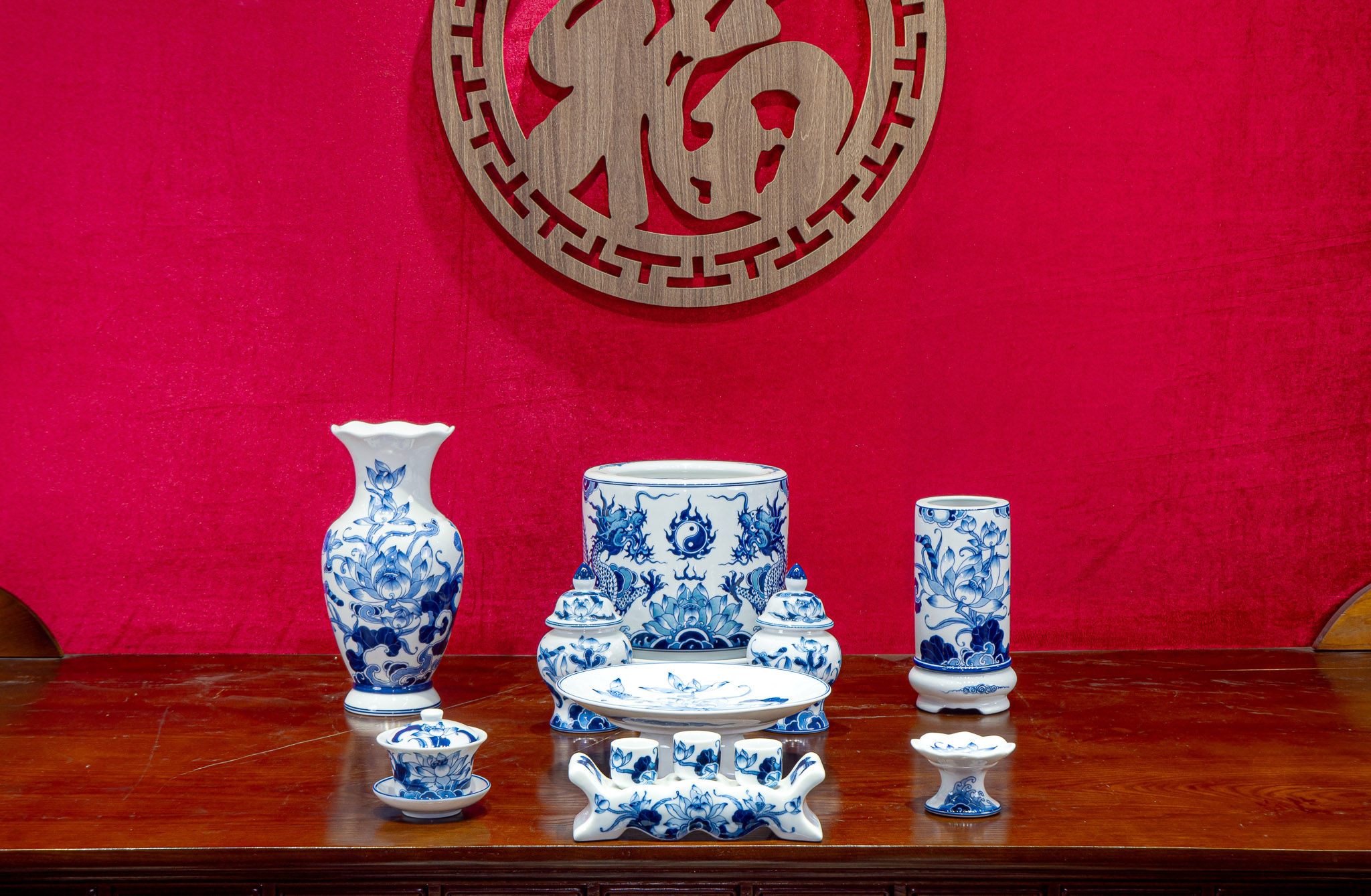Bộ đồ thờ Vân Hoá Liên Hoa