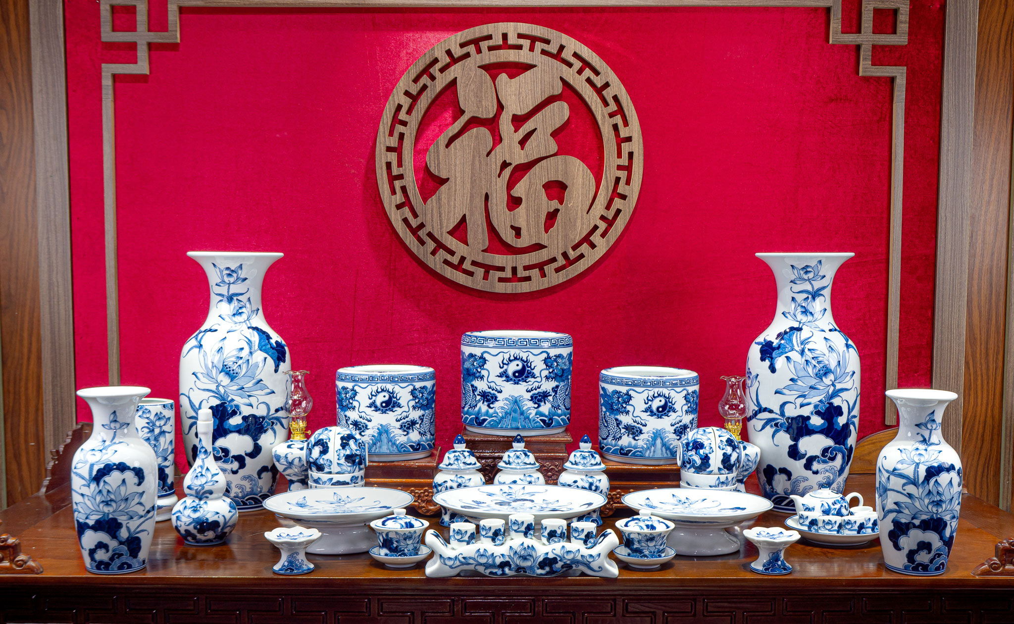 Bộ đồ thờ Vân Hoá Liên Hoa