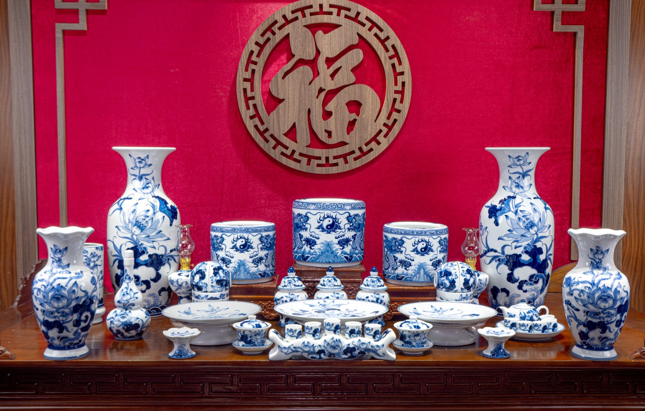 Bộ đồ thờ Vân Hóa Liên Hoa