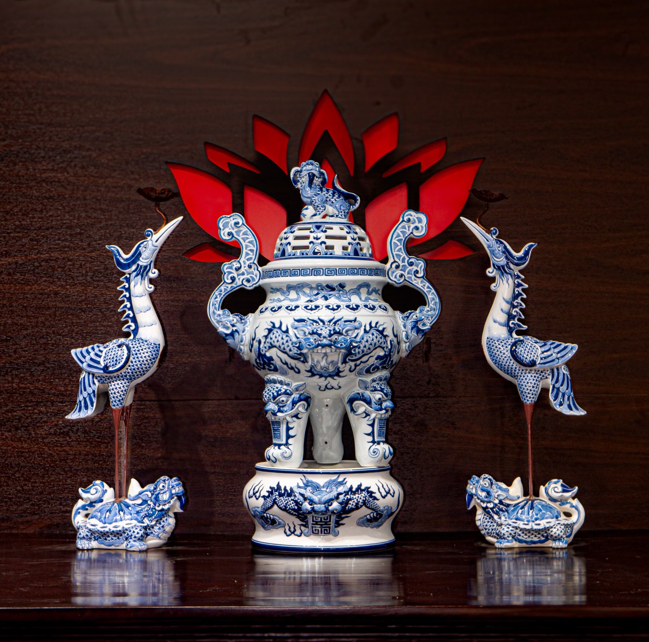 ĐỈNH SỨ THỜ CÚNG