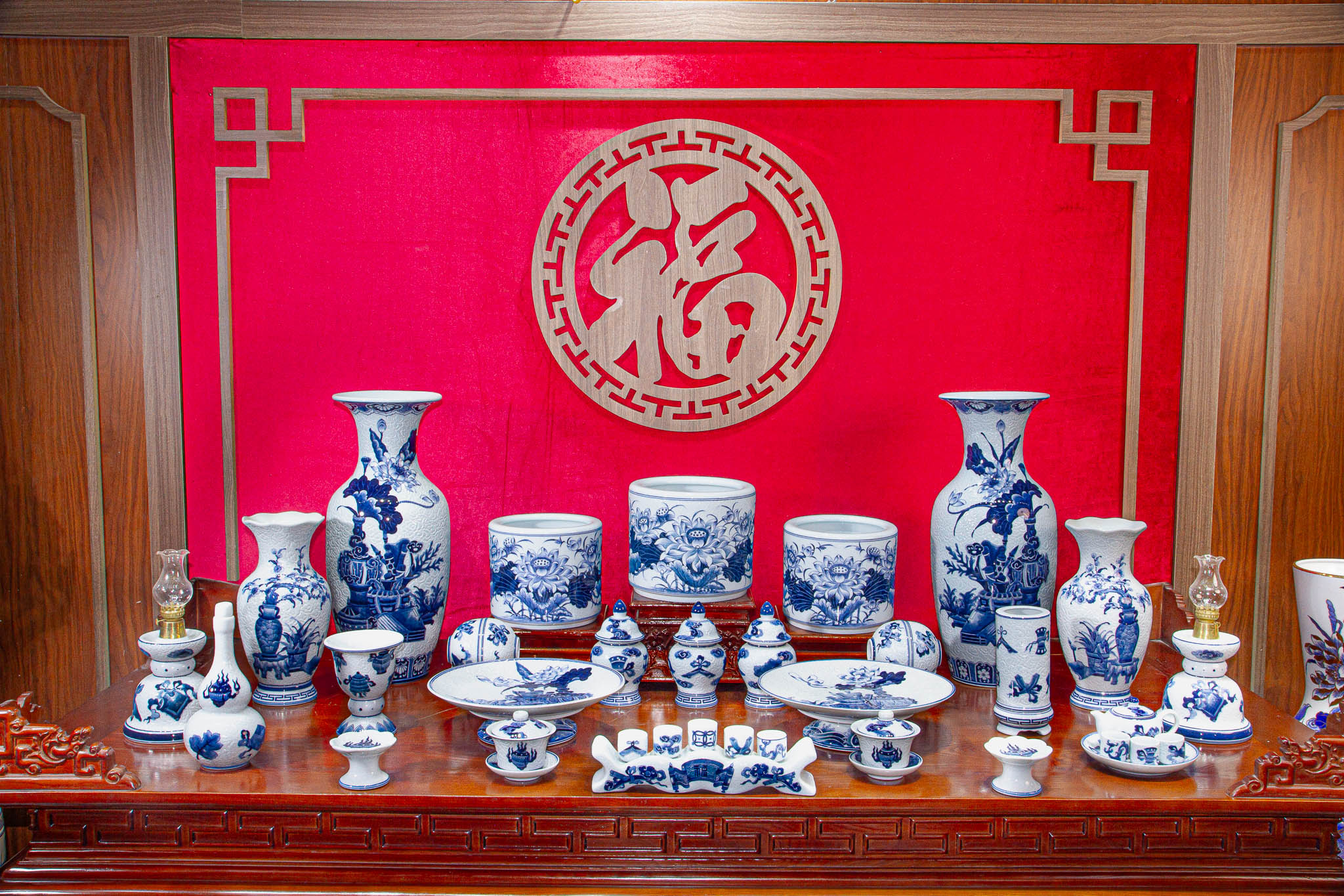 Bộ đồ thờ Gấm Long Vân