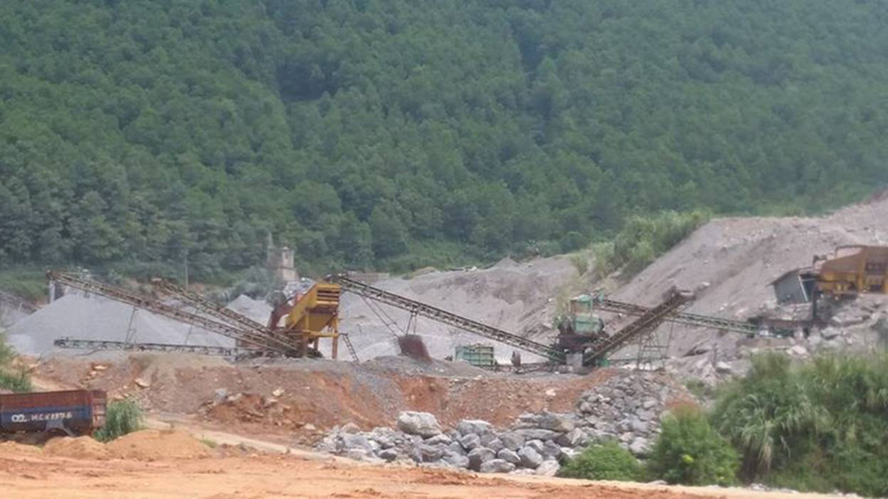 Đề nghị điều chỉnh khu vực mỏ đá vôi Lèn Răng Cưa ra khỏi Quy hoạch thăm dò, khai thác và sử dụng khoáng sản làm xi măng đến năm 2020
