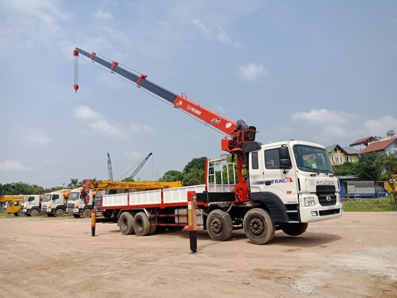 địa chỉ thuê xe cẩu tự hành tại Bình Dương