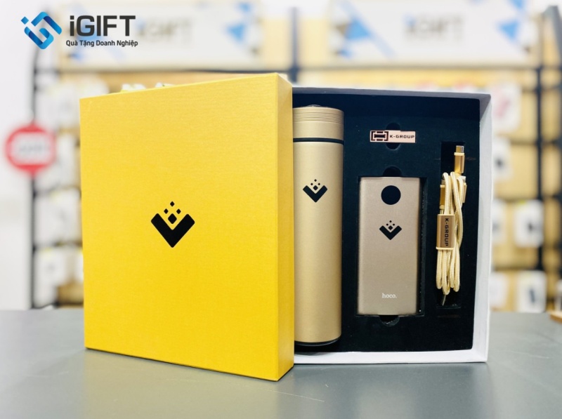 7 lợi ích hàng đầu của việc tặng quà doanh nghiệp cho đối tác, khách hàng