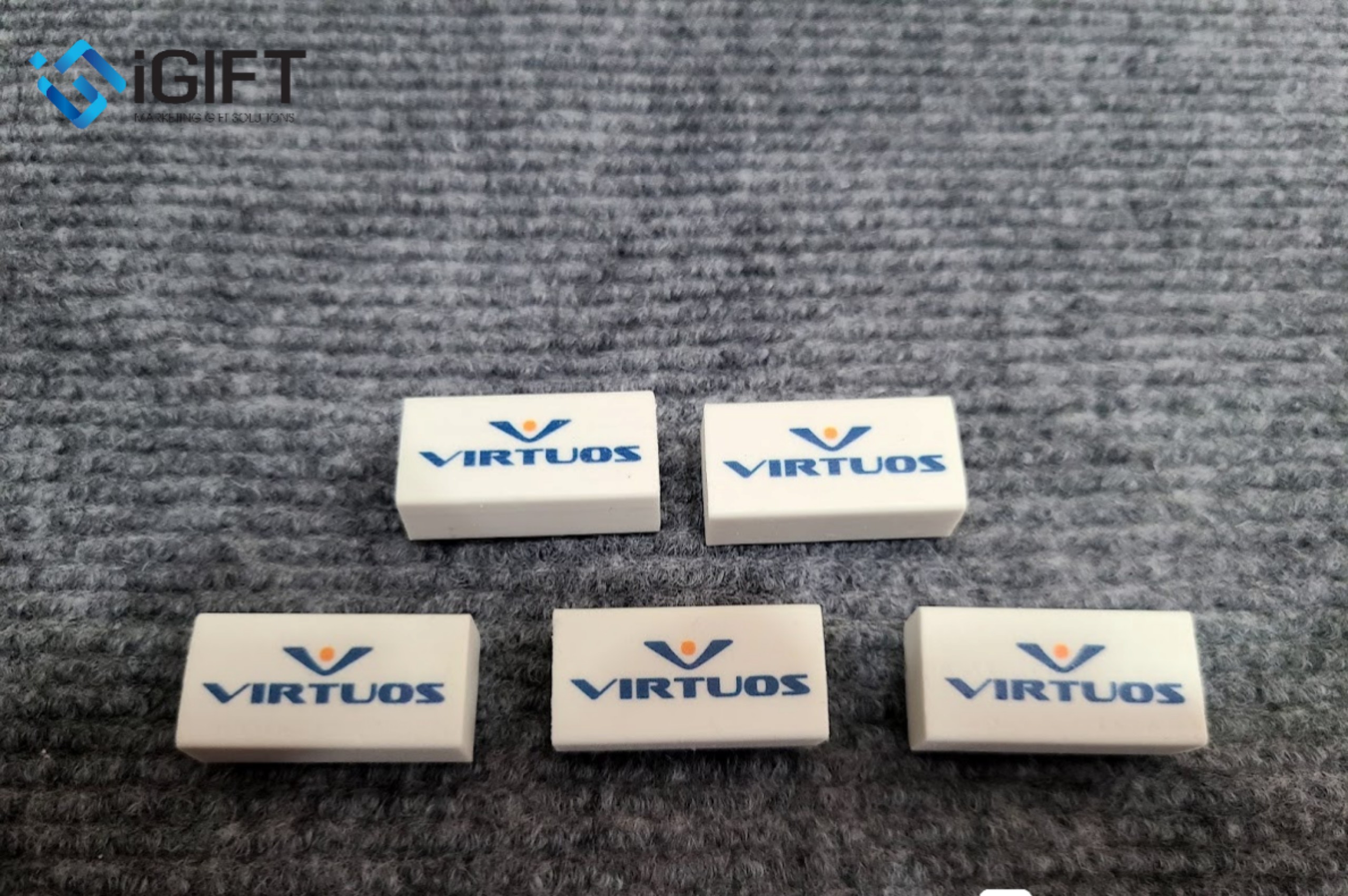 Bộ dụng cụ học tập in logo độc đáo - Quà tặng quảng cáo hiệu quả 3 Bộ dụng cụ học tập in logo độc đáo - Quà tặng quảng cáo hiệu quả Quà tặng công nghệ doanh nghiệp