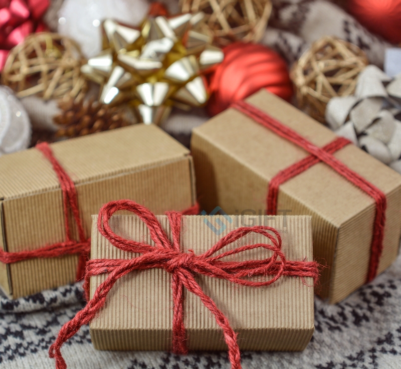 Văn hóa tặng quà Giáng sinh độc đáo tại các công ty Châu Âu Quà tặng công nghệ doanh nghiệp