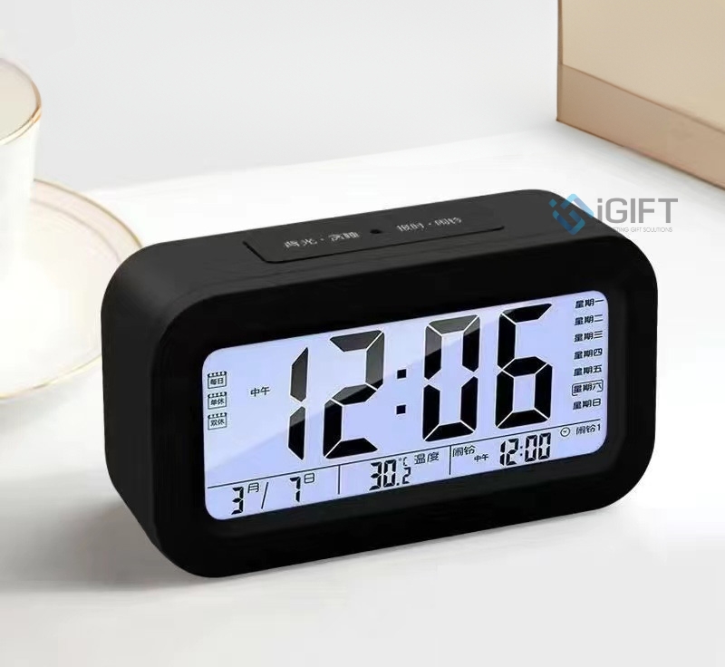 Đồng hồ Led báo thức - In logo theo yêu cầu 1 Đồng hồ Led báo thức - In logo theo yêu cầu Quà tặng công nghệ doanh nghiệp