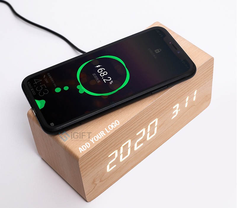 Quà tặng tri ân nhân viên độc đáo dịp cuối năm | Doanh nghiệp cần biết Quà tặng công nghệ doanh nghiệp
