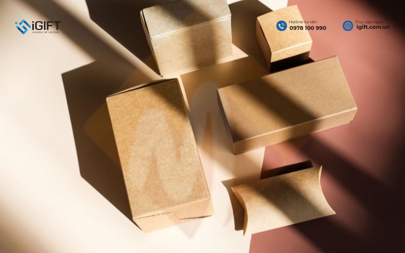 in hộp giấy theo yêu cầu phù hợp với ai