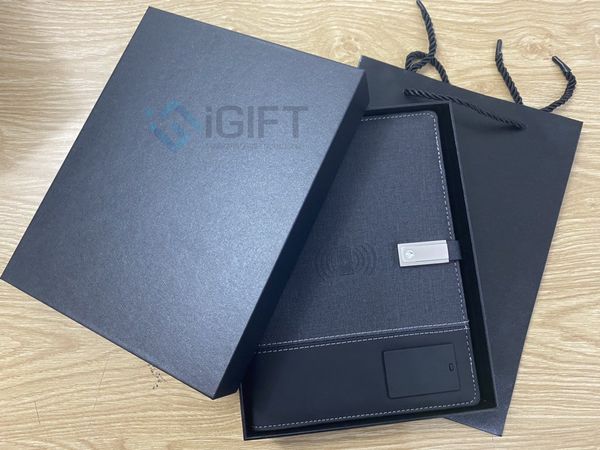 Sổ sạc đa năng là gì? Cấu tạo và cách sử dụng 1 Sổ sạc đa năng là gì? Cấu tạo và cách sử dụng Quà tặng công nghệ doanh nghiệp