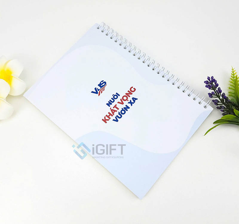 Gợi ý quà tặng học viên in logo cho các trung tâm ngoại ngữ Quà tặng công nghệ doanh nghiệp