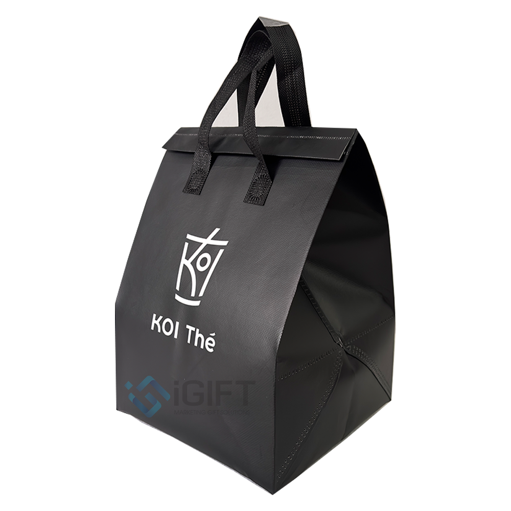 Túi giữ nhiệt trà sữa in logo HOT trend mùa hè 2025 1 Túi giữ nhiệt trà sữa in logo HOT trend mùa hè 2025 Quà tặng công nghệ doanh nghiệp