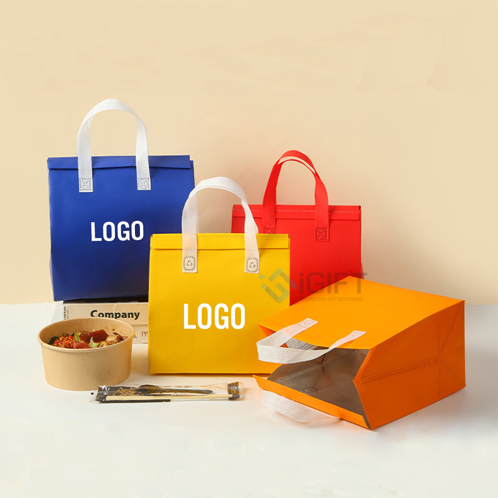 5 Lý do túi giữ nhiệt in logo được nhiều Brand F&B săn đón trong mùa hè 2025 4 5 Lý do túi giữ nhiệt in logo được nhiều Brand F&B săn đón trong mùa hè 2025 Quà tặng công nghệ doanh nghiệp