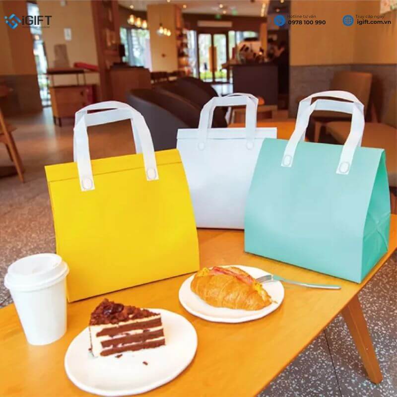 túi giữ nhiệt giao hàng trà sữa