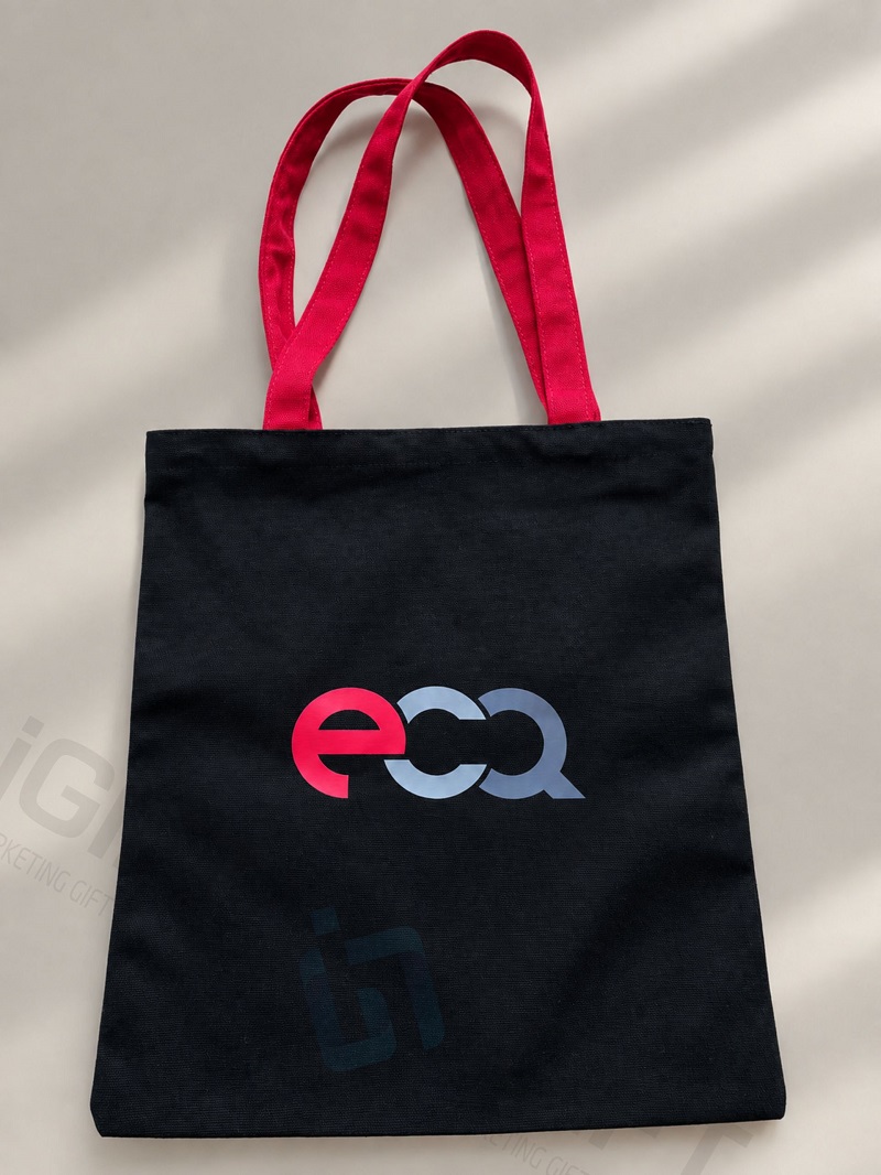 tui-vai-canvas-in-logo-theo-yeu-cau-1