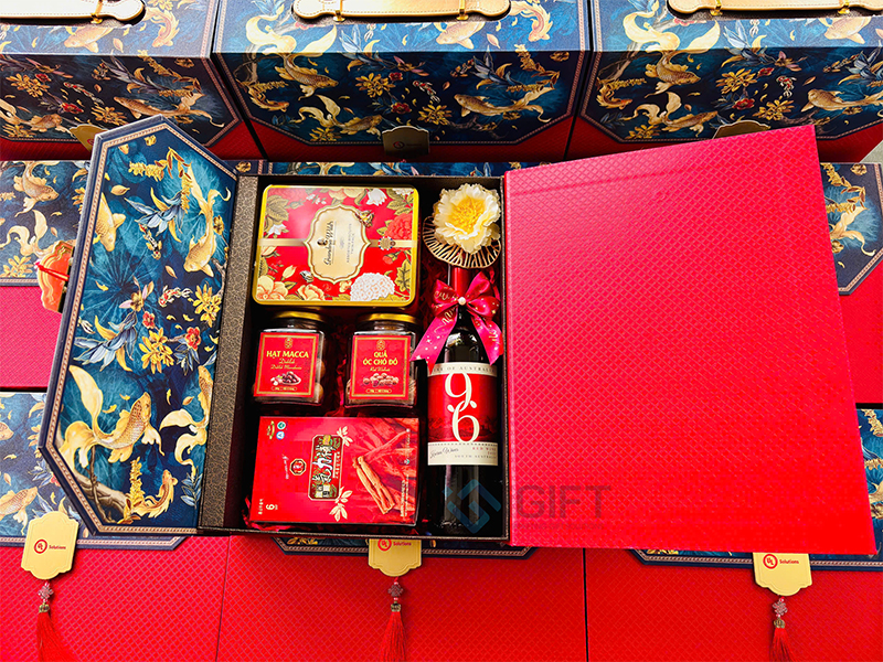 Set quà Tết sang trọng - In logo UL Solution 3 Set quà Tết sang trọng - In logo UL Solution Quà tặng công nghệ doanh nghiệp