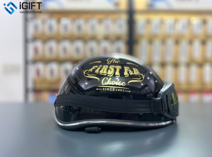 Mũ Bảo Hiểm In Logo Thương Hiệu Golden Gate 2 Mũ Bảo Hiểm In Logo Thương Hiệu Golden Gate Quà tặng công nghệ doanh nghiệp