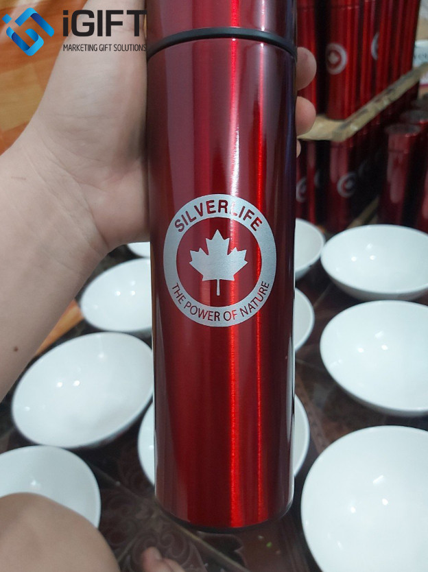 Bình Giữ Nhiệt Có Hiển Thị Nhiệt Độ In Logo Trường SilverLife Quà tặng công nghệ doanh nghiệp