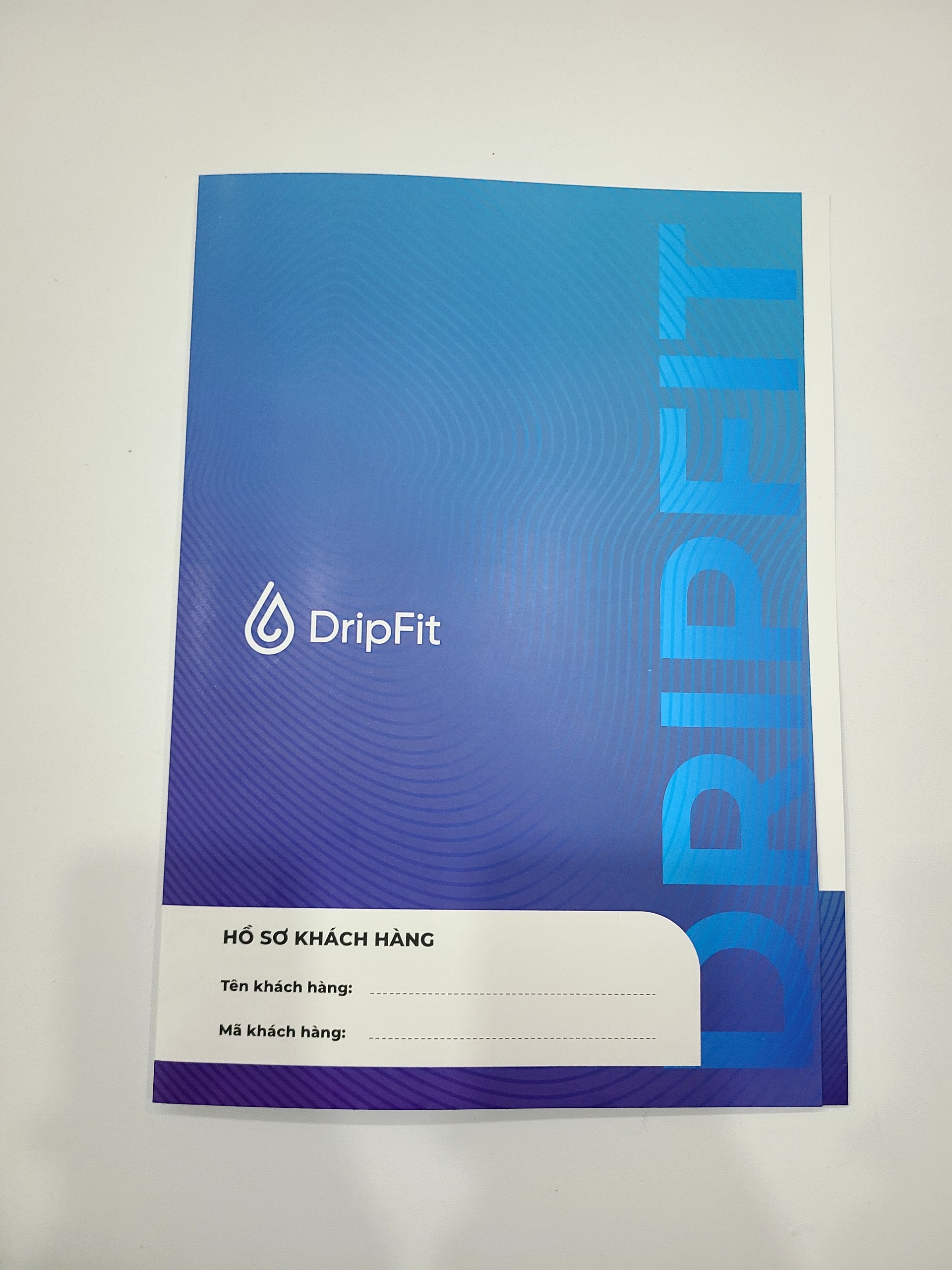 Bìa Kẹp Folder In Logo Dripfit Quà tặng công nghệ doanh nghiệp