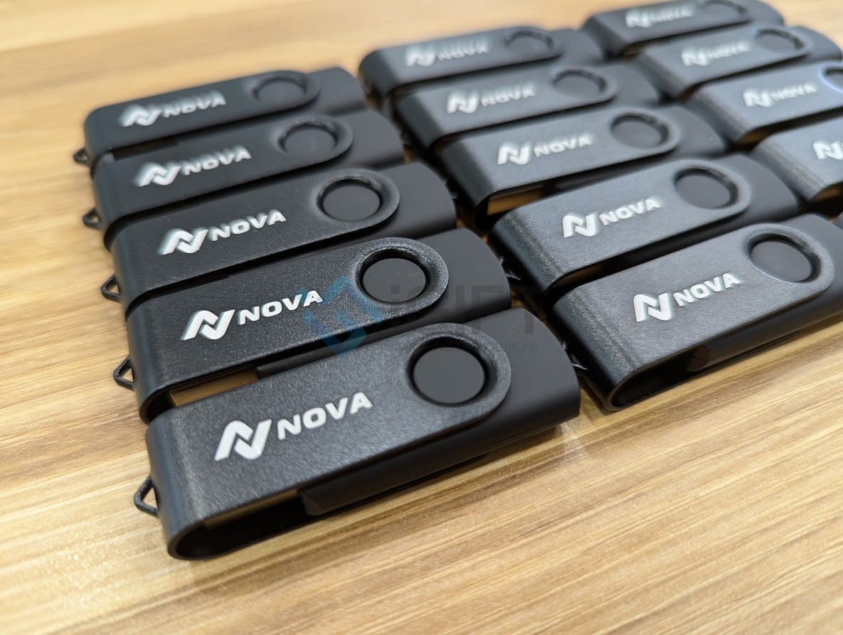 USB in logo Nova Group – IGIFT
