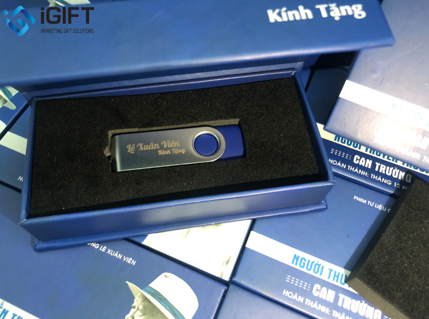 USB Khắc Lời Cảm Ơn Cho Dự Án Phim Người Thuyền Trưởng Can Trường 1 USB Khắc Lời Cảm Ơn Cho Dự Án Phim Người Thuyền Trưởng Can Trường Quà tặng công nghệ doanh nghiệp