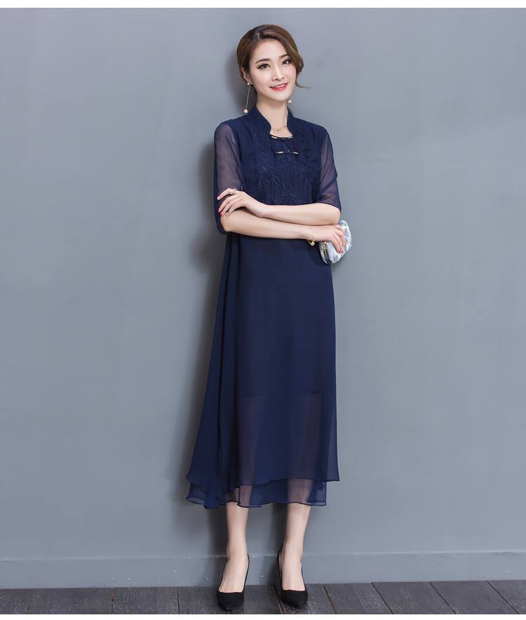 Dam thoi trang U40 