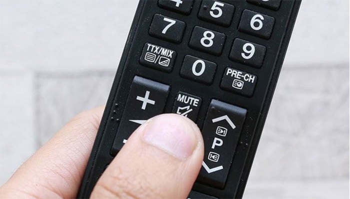 Sửa tivi sony bằng cách kiểm tra nút mute