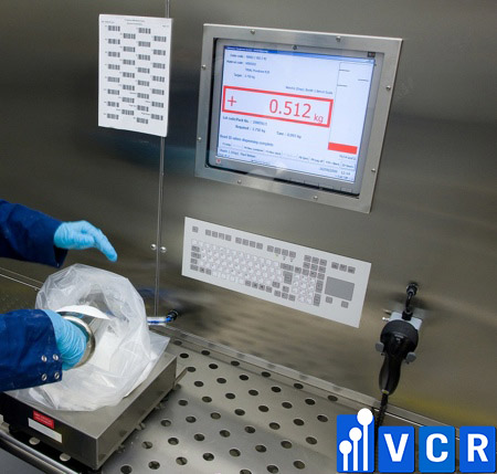 Cân nguyên liệu Dược