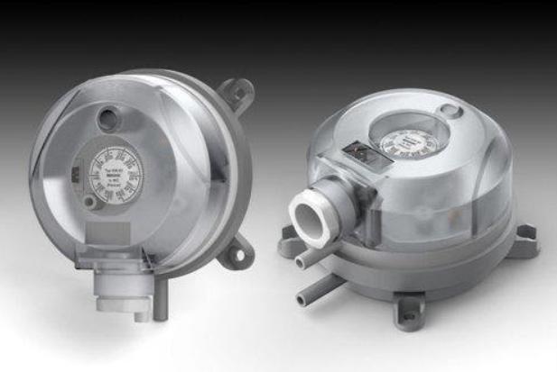 công tắc chênh áp