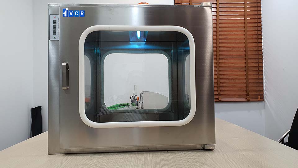 Đèn diệt khuẩn pass box