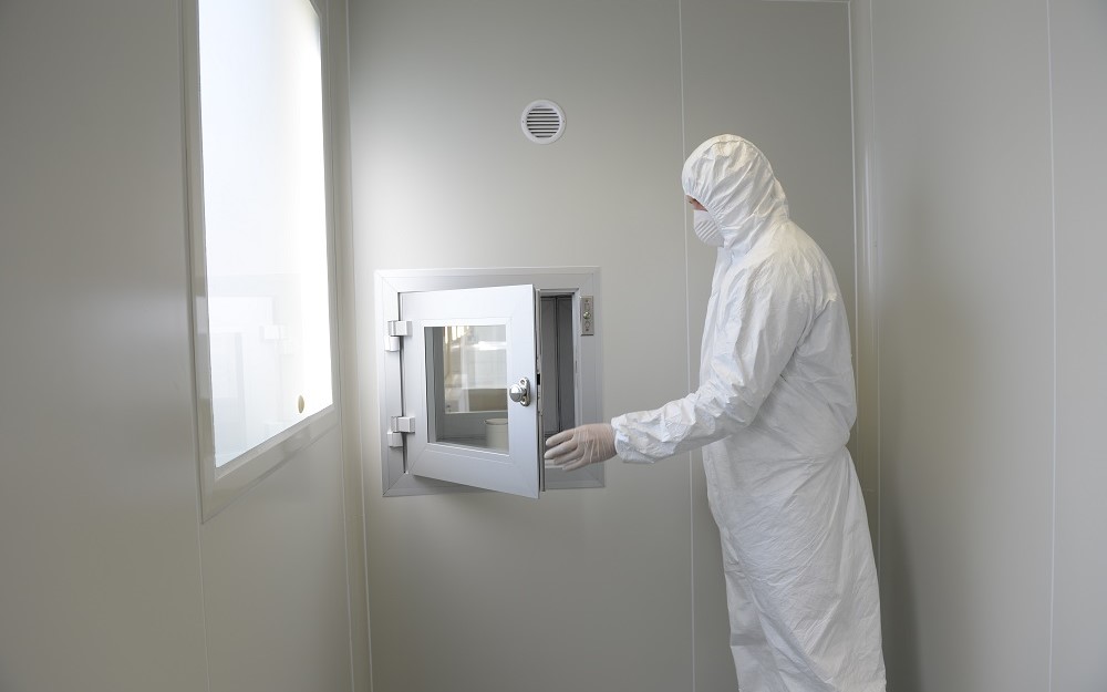 Lắp đặt Pass Box