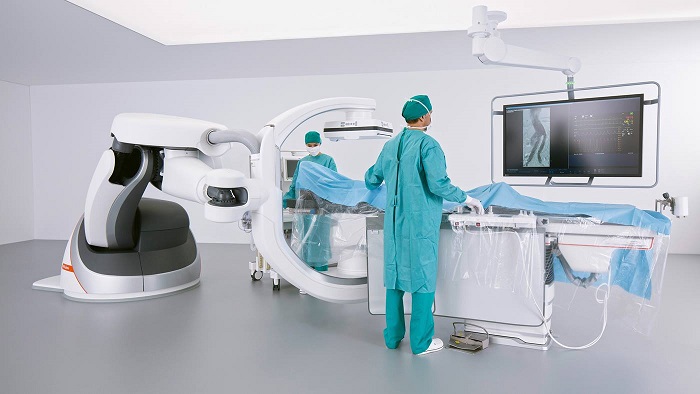 x-quang trong phòng mổ