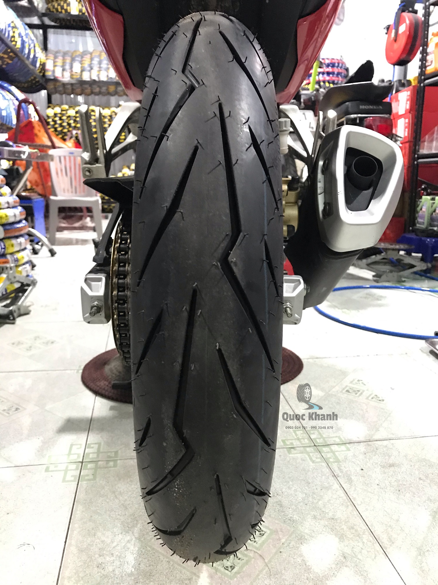 Pirelli Diablo Rosso Sport 100/80-17 tl sau ex135 5 số