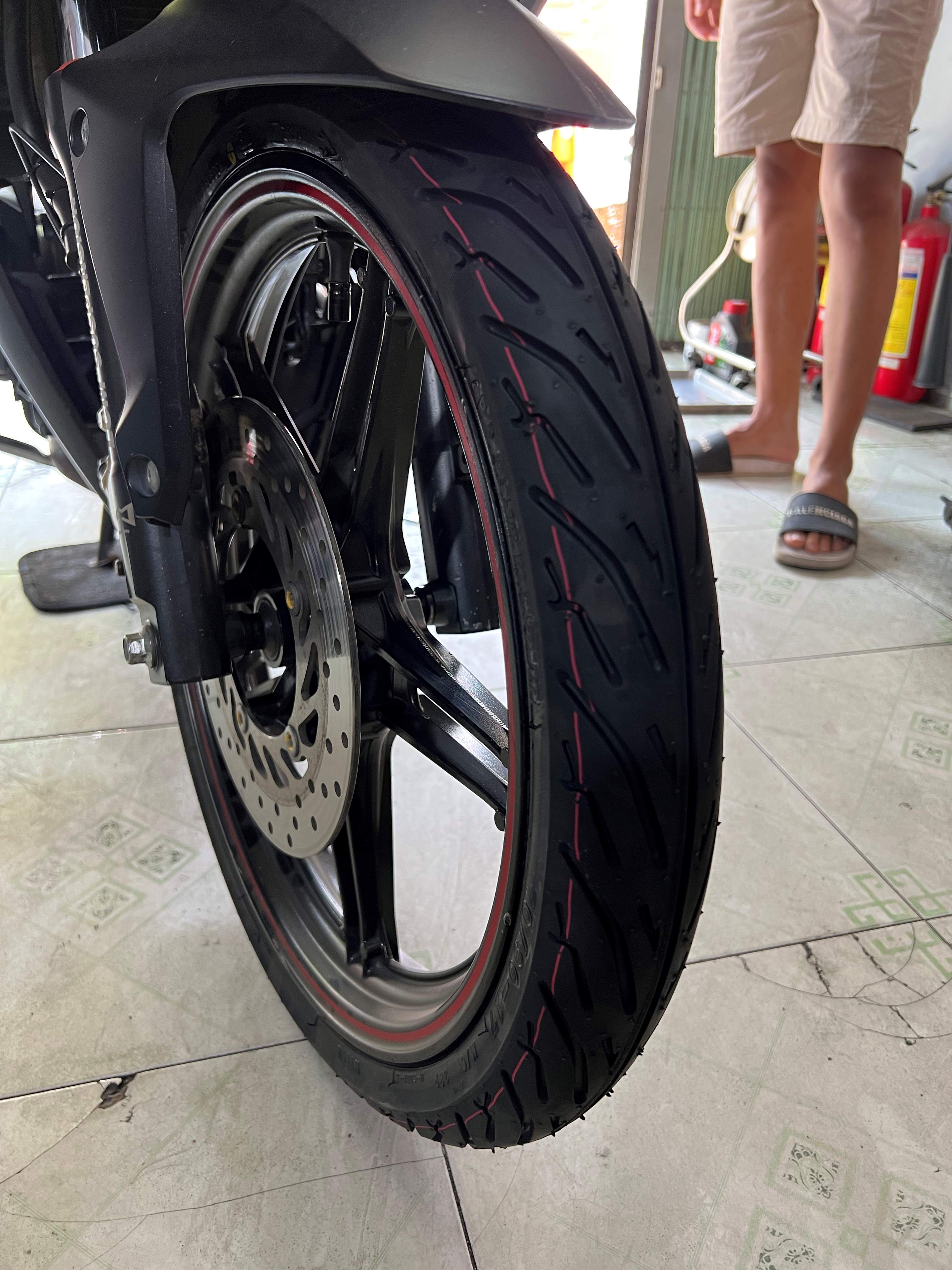 Maxxis 6002 70/90-17 tl trước ex, raider, satria, sonic, axelo