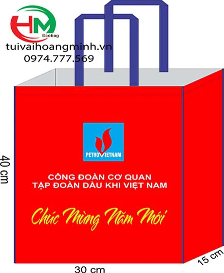 bước thiết kế kích thước và mẫu túi trong quy trình sản xuất túi vải không dệt quà Tết