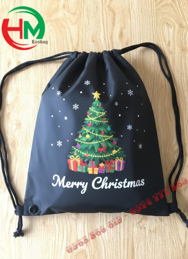 Túi vải dây rút quà tặng giáng sinh sản xuất tại Túi Vải Hoàng Minh