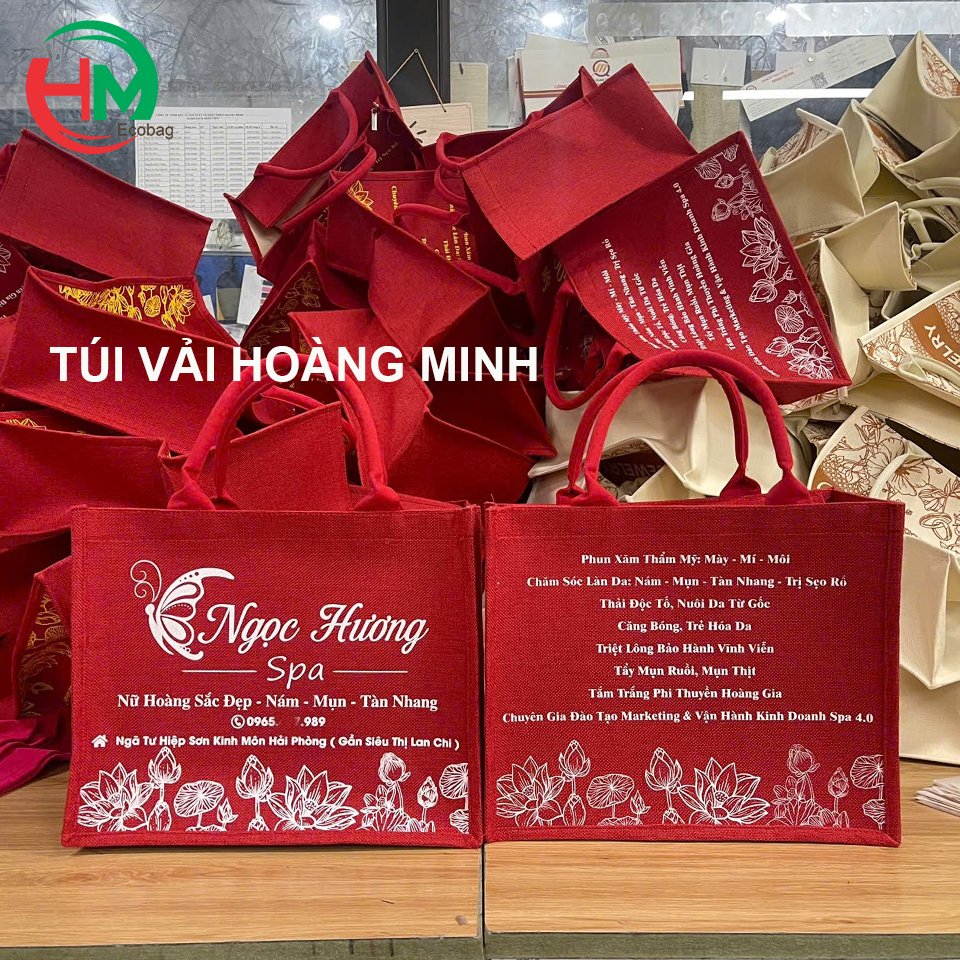 sản phẩm túi vải được in ấn và sản xuất tại xưởng Túi Vải Hoàng Minh