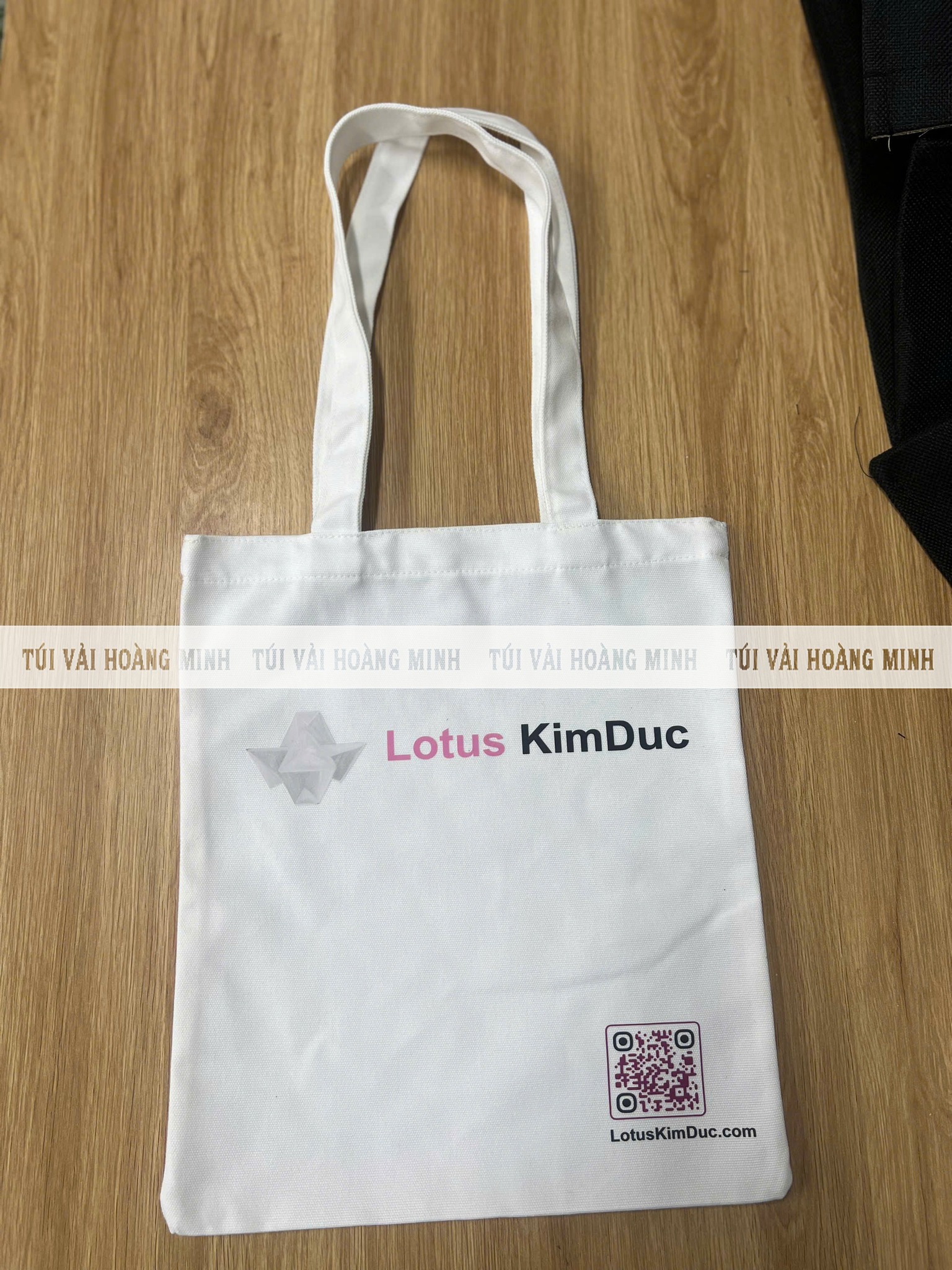 Túi Canvas In Logo Lotus KimDuc – Giải Pháp Quảng Bá Thương Hiệu Hiệu Quả