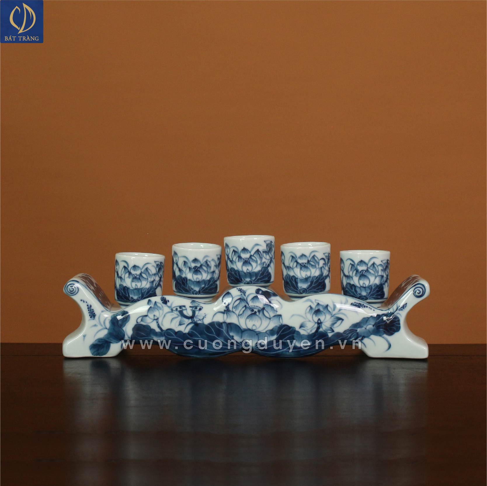 Kỷ chén thờ