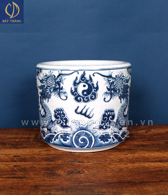 Bát hương chạm nổi men Lam