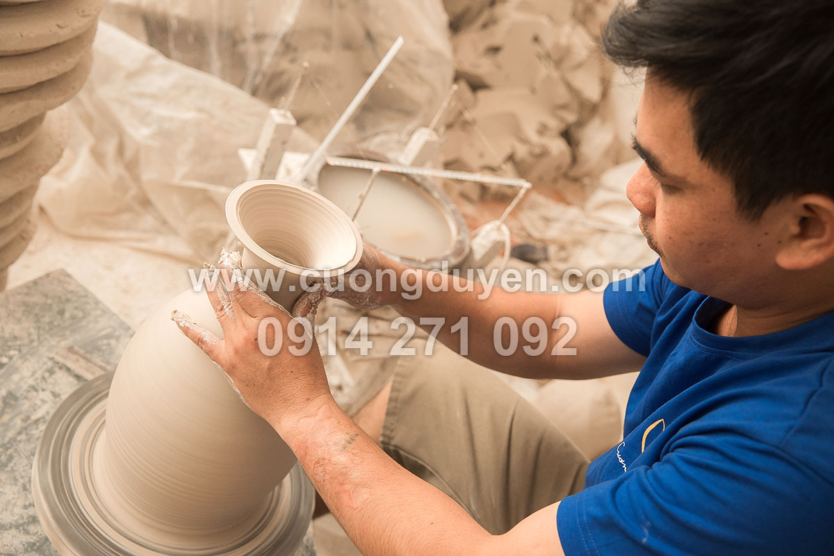 Khám Phá Nguồn Gốc Và Lịch Sử Của Nghệ Thuật Gốm Sứ