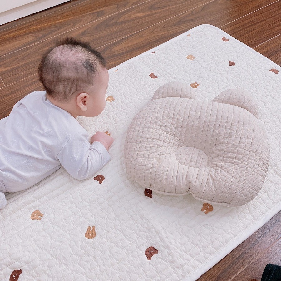 Sự Thật Về Gối Chống Bẹp Đầu Bố Mẹ Nào Cũng Nên Biết