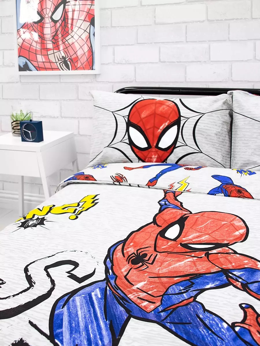 Bộ chăn ga gối đệm hình người nhện màu trắng