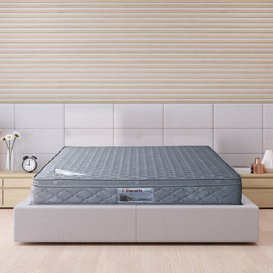 Đệm nằm phẳng lưng, êm ái, không bồng bềnh, giúp nâng đỡ hệ xương tối ưu, chống đau mỏi lưng, làm giảm quá trình thoái hoá