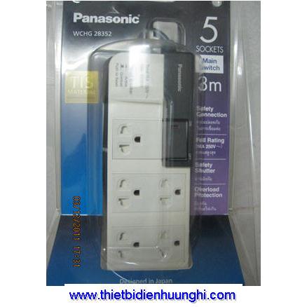 Ổ cắm điện Panasonic WCHG28352 ( Ổ cắm điện 1 công tắc dây 3m)