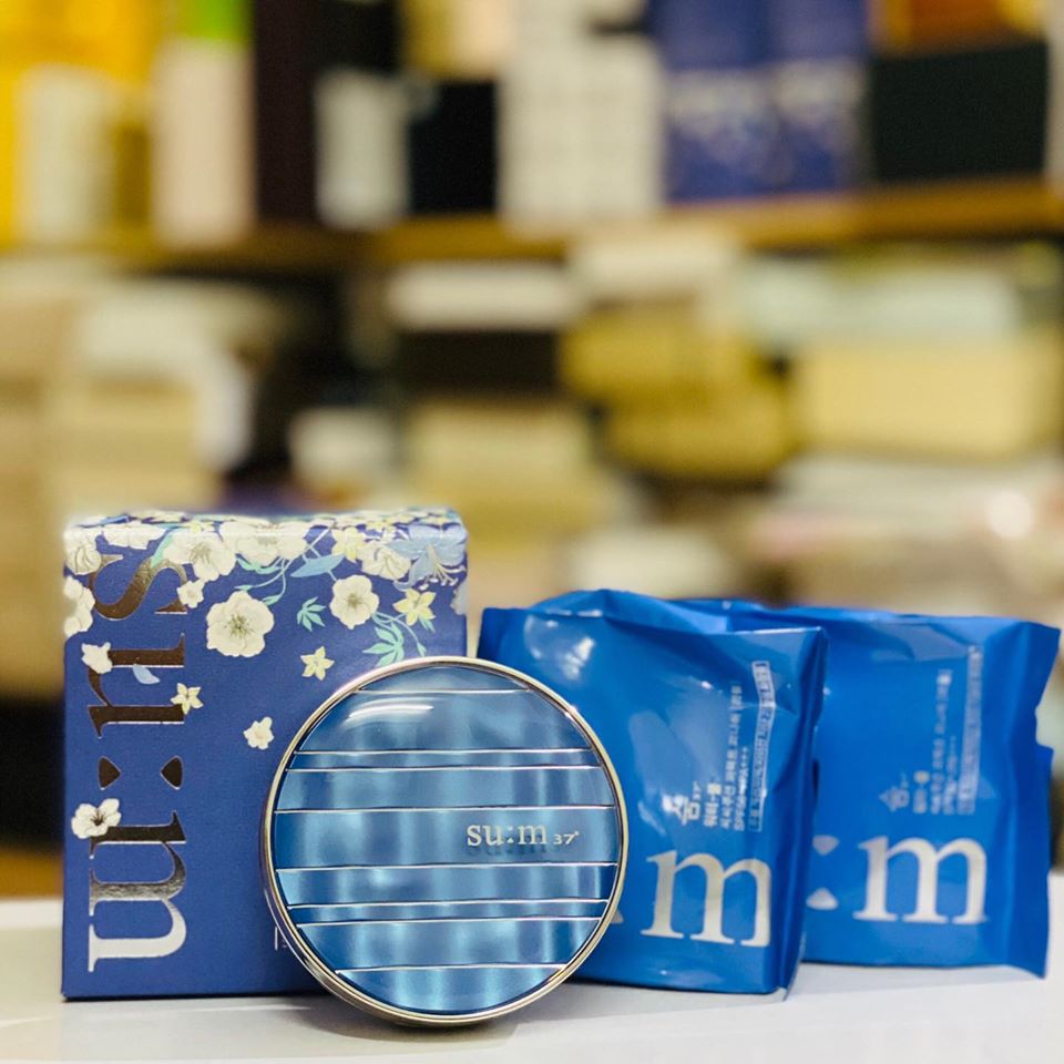 SU:M 37 Water Full CC Cushion Perfect Finish Holiday Edition