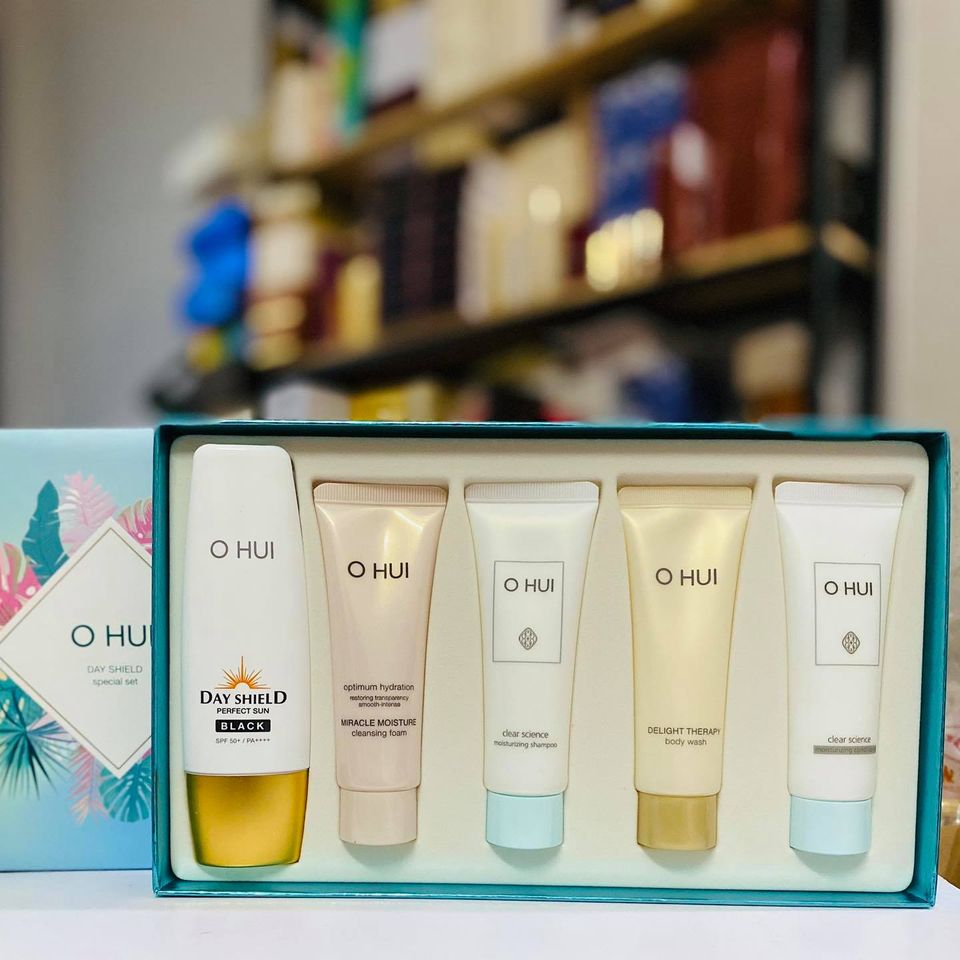 Set kem chống nắng Ohui Perfect Sun Black & che khuyết điểm