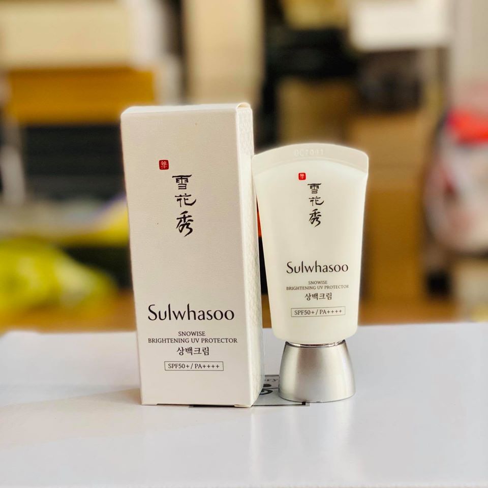  Kem chống nắng Sulwhasoo Snowise Brightening UV Protector SPF50+/PA++++ 