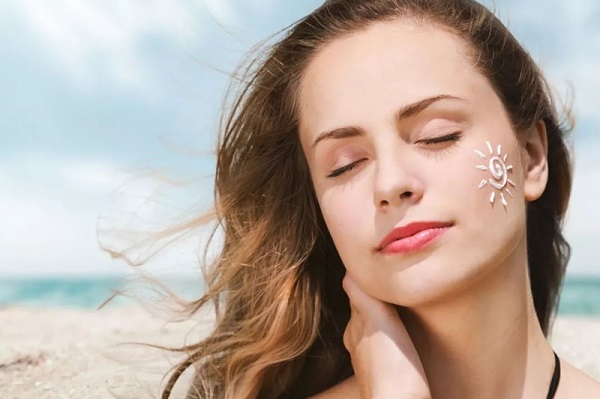 lý do tại sao bạn nên sử dụng kem chống nắng ngay từ bây giờ