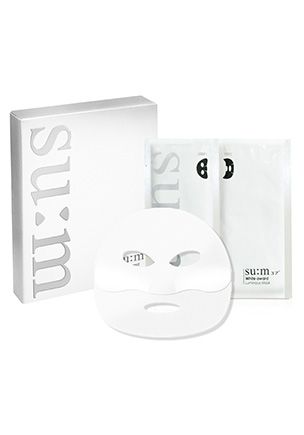 SU:M 37 white award Luminous Mask